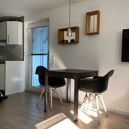 Bei Freiburg Holzhausen (Breisgau-Hochschwarzwald)