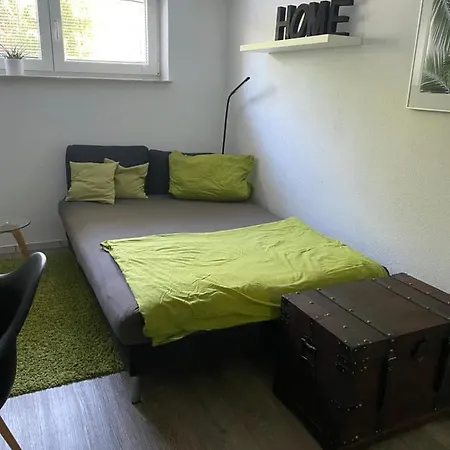 Bei Freiburg * Holzhausen (Breisgau-Hochschwarzwald)